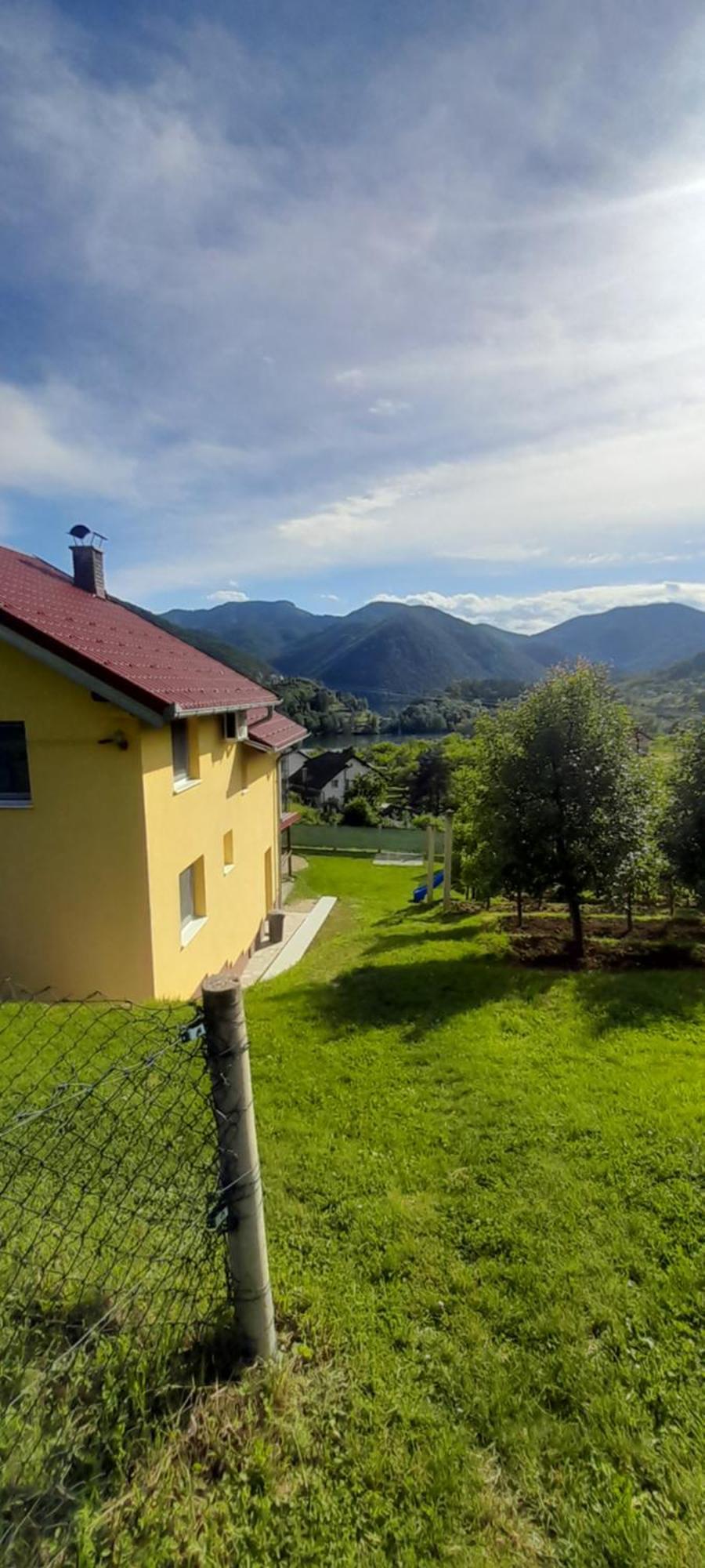 Kuca Za Odmor Plivska Jezera Villa Jajce Luaran gambar
