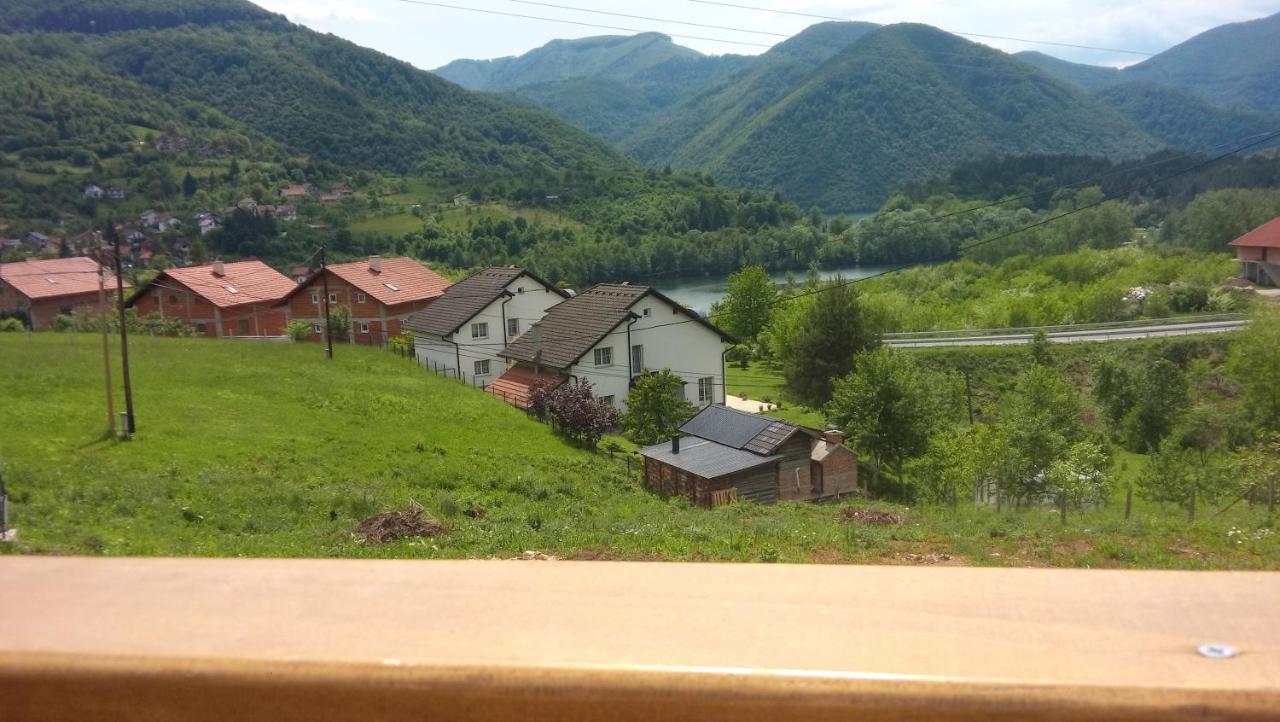 Kuca Za Odmor Plivska Jezera Villa Jajce Luaran gambar